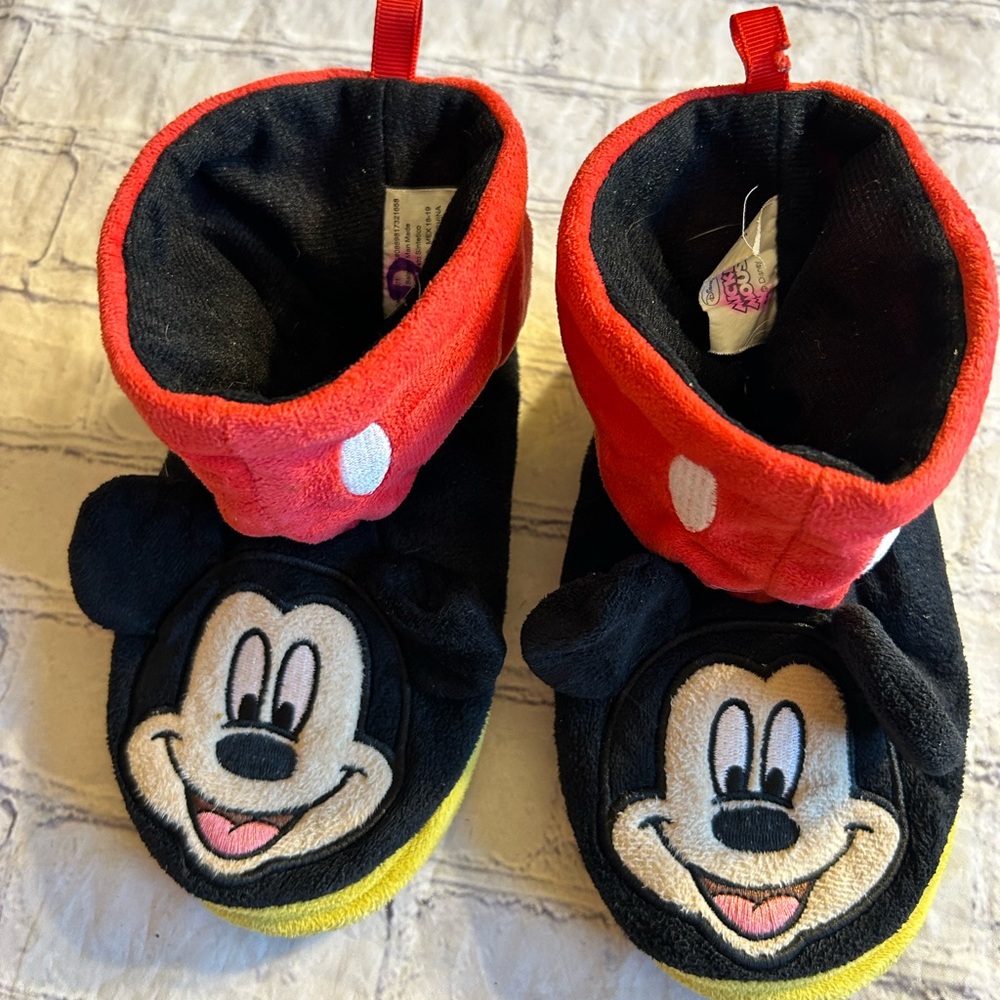 DISNEY MICKEY MOUSE BOOTIE SLIPPERS (2018) KIDS SIZE 11-12